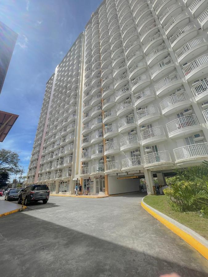 טגאיטאי Pearljohn'S Place Tagaytay Prime Residences מראה חיצוני תמונה