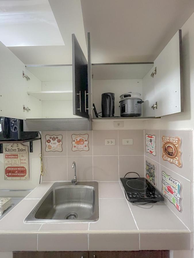 טגאיטאי Pearljohn'S Place Tagaytay Prime Residences מראה חיצוני תמונה