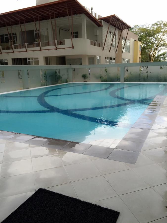 טגאיטאי Pearljohn'S Place Tagaytay Prime Residences מראה חיצוני תמונה